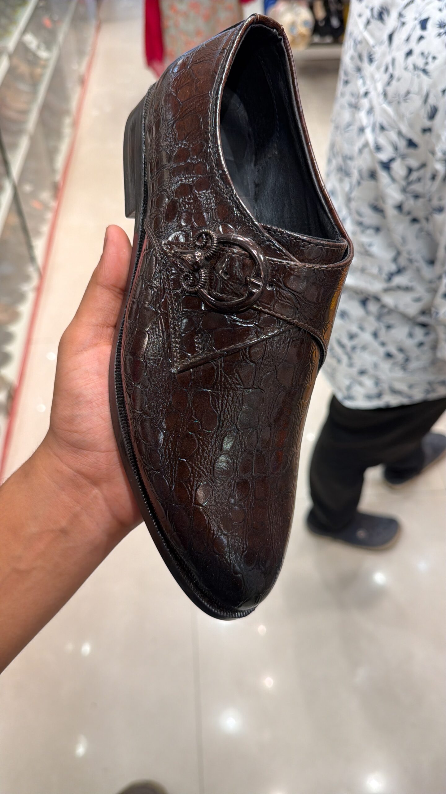 SHOE PLAZA Purasaiwakkam - Men's Crocodile-Texture Double Monk Strap Shoes